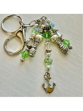NEW Green Anchor Bag Charm Keychain Handmade Crystal Beaded One of a Kind (#39)